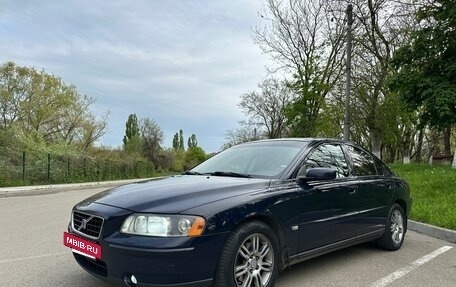 Volvo S60 III, 2004 год, 800 000 рублей, 2 фотография