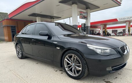 BMW 5 серия, 2008 год, 900 000 рублей, 4 фотография