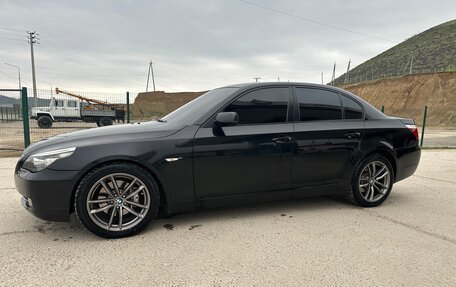 BMW 5 серия, 2008 год, 900 000 рублей, 7 фотография
