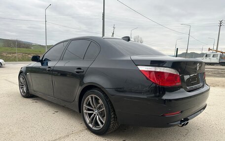 BMW 5 серия, 2008 год, 900 000 рублей, 9 фотография