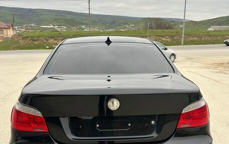 BMW 5 серия, 2008 год, 900 000 рублей, 10 фотография