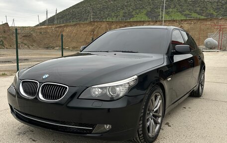 BMW 5 серия, 2008 год, 900 000 рублей, 6 фотография