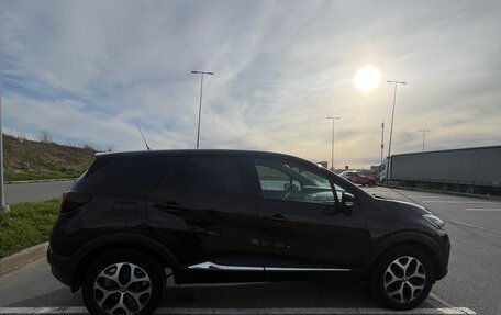 Renault Kaptur I рестайлинг, 2018 год, 1 600 000 рублей, 4 фотография