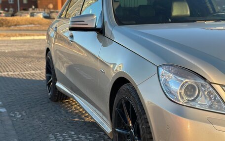 Mercedes-Benz E-Класс, 2012 год, 1 230 000 рублей, 11 фотография