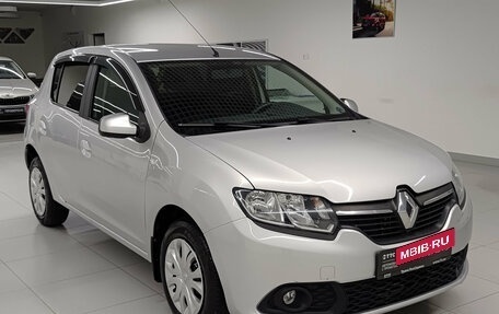 Renault Sandero II рестайлинг, 2016 год, 966 000 рублей, 7 фотография