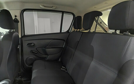 Renault Sandero II рестайлинг, 2016 год, 966 000 рублей, 16 фотография