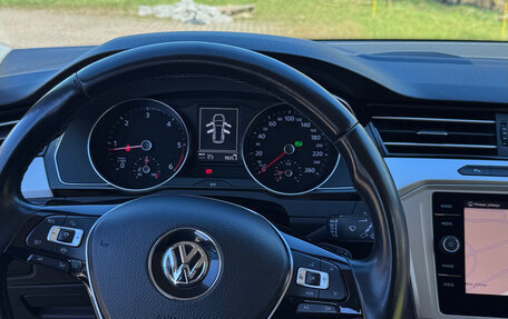 Volkswagen Passat B8 рестайлинг, 2019 год, 1 625 000 рублей, 12 фотография