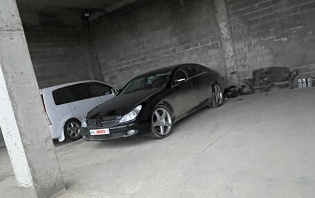Mercedes-Benz CLS, 2005 год, 500 000 рублей, 4 фотография