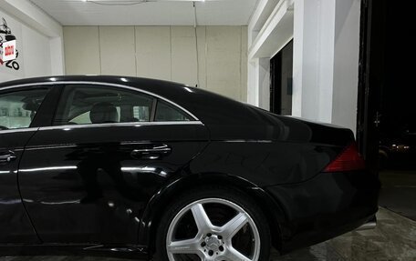 Mercedes-Benz CLS, 2005 год, 500 000 рублей, 12 фотография