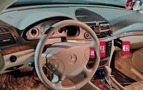 Mercedes-Benz E-Класс, 2002 год, 900 000 рублей, 11 фотография