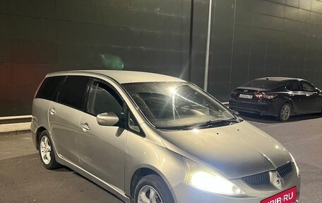 Mitsubishi Grandis, 2008 год, 390 000 рублей, 3 фотография