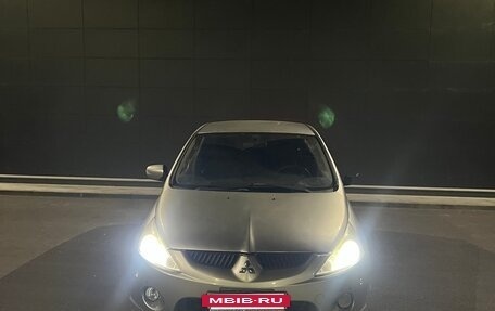 Mitsubishi Grandis, 2008 год, 390 000 рублей, 2 фотография
