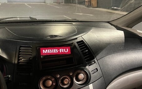 Mitsubishi Grandis, 2008 год, 390 000 рублей, 12 фотография