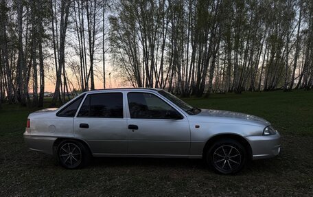 Daewoo Nexia I рестайлинг, 2011 год, 230 000 рублей, 5 фотография