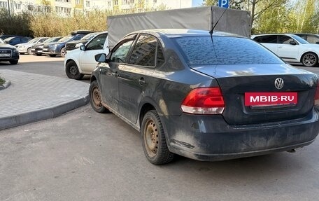 Volkswagen Polo VI (EU Market), 2011 год, 285 000 рублей, 3 фотография