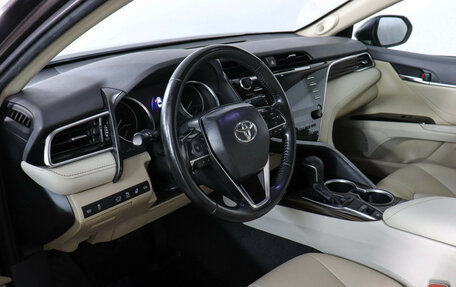 Toyota Camry, 2019 год, 2 859 000 рублей, 9 фотография