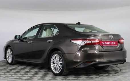 Toyota Camry, 2019 год, 2 859 000 рублей, 7 фотография