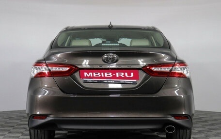 Toyota Camry, 2019 год, 2 859 000 рублей, 6 фотография