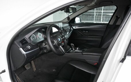 BMW 5 серия, 2012 год, 1 590 000 рублей, 10 фотография