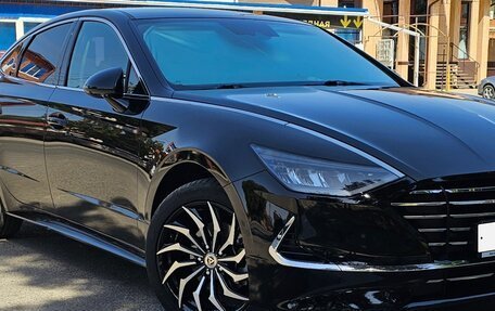 Hyundai Sonata VIII, 2021 год, 2 700 000 рублей, 3 фотография
