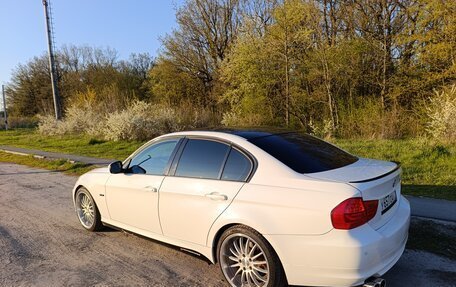 BMW 3 серия, 2011 год, 1 150 000 рублей, 2 фотография