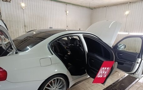 BMW 3 серия, 2011 год, 1 150 000 рублей, 6 фотография
