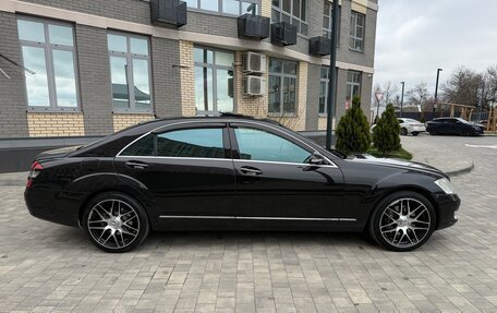 Mercedes-Benz S-Класс, 2008 год, 1 300 000 рублей, 31 фотография