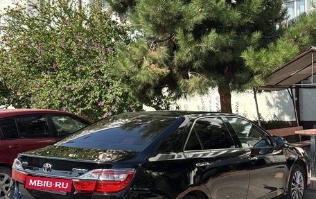 Toyota Camry, 2016 год, 2 100 000 рублей, 5 фотография