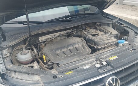 Volkswagen Tiguan II, 2021 год, 3 300 000 рублей, 13 фотография