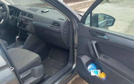 Volkswagen Tiguan II, 2021 год, 3 300 000 рублей, 12 фотография