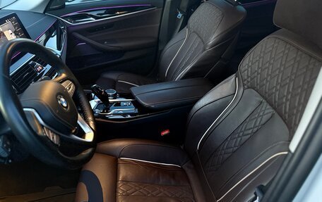 BMW 5 серия, 2021 год, 5 490 000 рублей, 18 фотография