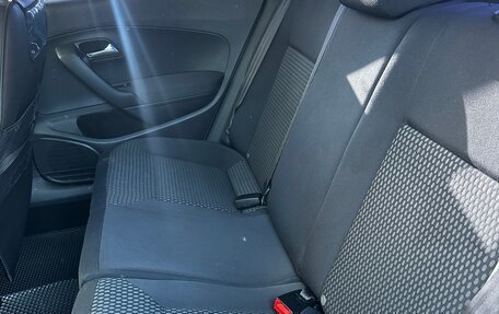 Volkswagen Polo VI (EU Market), 2011 год, 730 000 рублей, 20 фотография