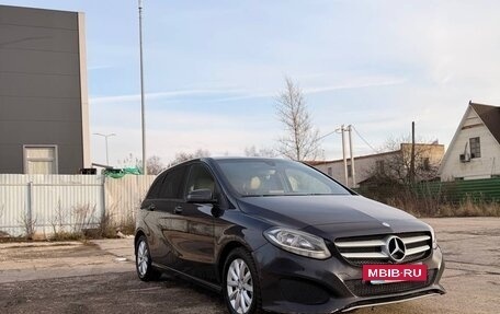 Mercedes-Benz B-Класс, 2015 год, 989 000 рублей, 2 фотография
