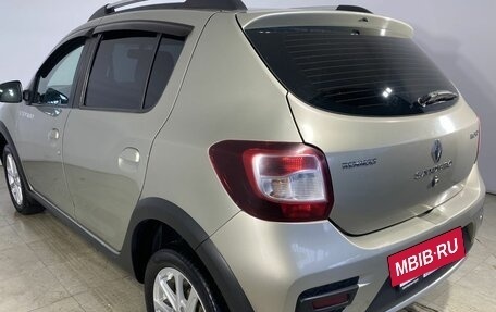 Renault Sandero II рестайлинг, 2016 год, 799 000 рублей, 6 фотография