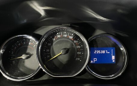 Renault Sandero II рестайлинг, 2016 год, 799 000 рублей, 18 фотография