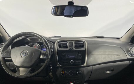 Renault Sandero II рестайлинг, 2016 год, 799 000 рублей, 20 фотография