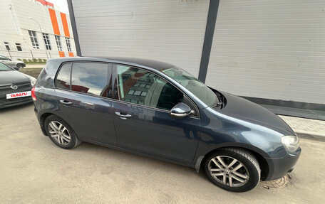 Volkswagen Golf VI, 2012 год, 1 050 000 рублей, 2 фотография