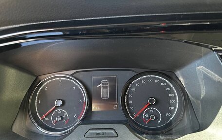 Volkswagen Caravelle T6 рестайлинг, 2021 год, 7 700 000 рублей, 15 фотография