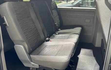 Volkswagen Caravelle T6 рестайлинг, 2021 год, 7 700 000 рублей, 29 фотография