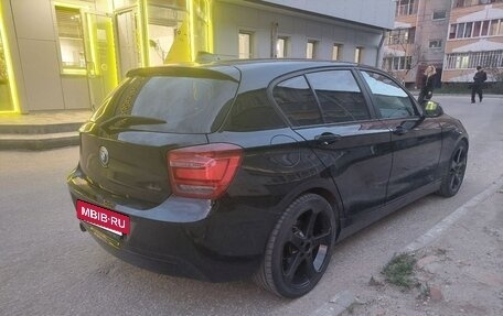 BMW 1 серия, 2012 год, 1 040 000 рублей, 3 фотография