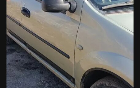 Renault Logan I, 2005 год, 270 000 рублей, 2 фотография