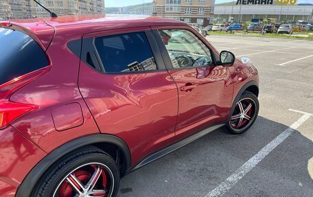 Nissan Juke II, 2010 год, 1 100 000 рублей, 10 фотография