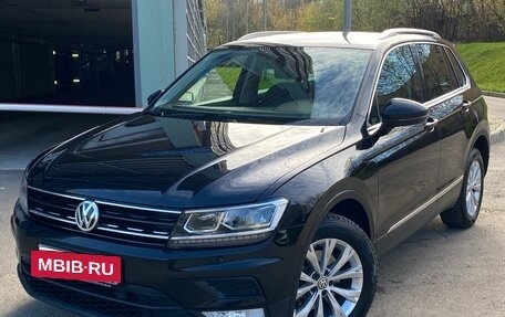 Volkswagen Tiguan II, 2017 год, 2 750 000 рублей, 2 фотография