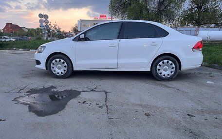 Volkswagen Polo VI (EU Market), 2013 год, 800 000 рублей, 4 фотография