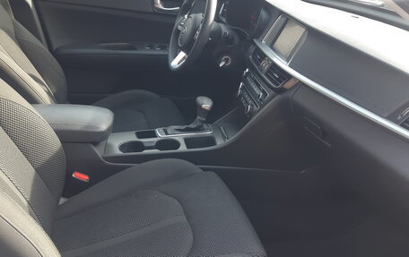 KIA Optima IV, 2018 год, 2 000 000 рублей, 3 фотография