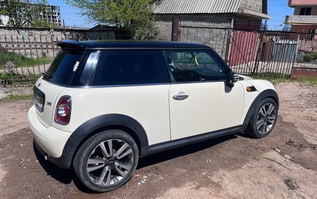 MINI Hatch, 2011 год, 900 000 рублей, 4 фотография