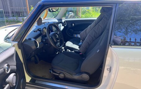 MINI Hatch, 2011 год, 900 000 рублей, 21 фотография