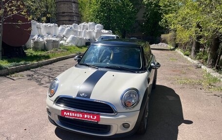 MINI Hatch, 2011 год, 900 000 рублей, 15 фотография