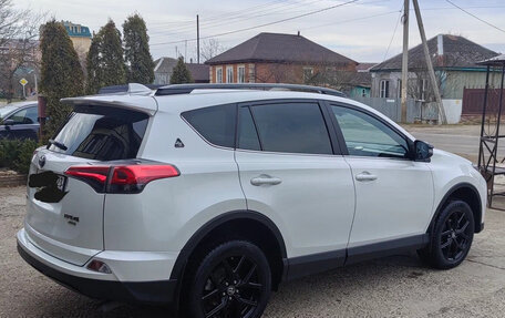 Toyota RAV4, 2019 год, 2 880 000 рублей, 6 фотография