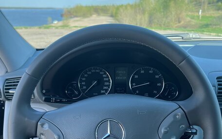 Mercedes-Benz C-Класс, 2005 год, 750 000 рублей, 9 фотография